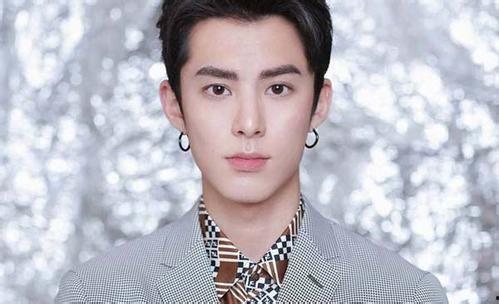 娱乐圈吃瓜王鹤棣沈月,吃瓜群众热议恋情 第1张 娱乐圈吃瓜王鹤棣沈月,吃瓜群众热议恋情 第1张